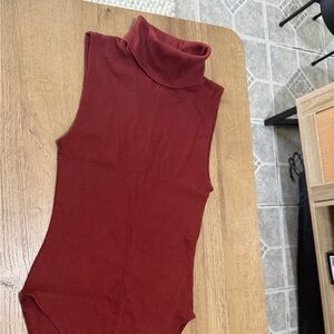 Forever 21 Maroon Ribbed Turtleneck Top